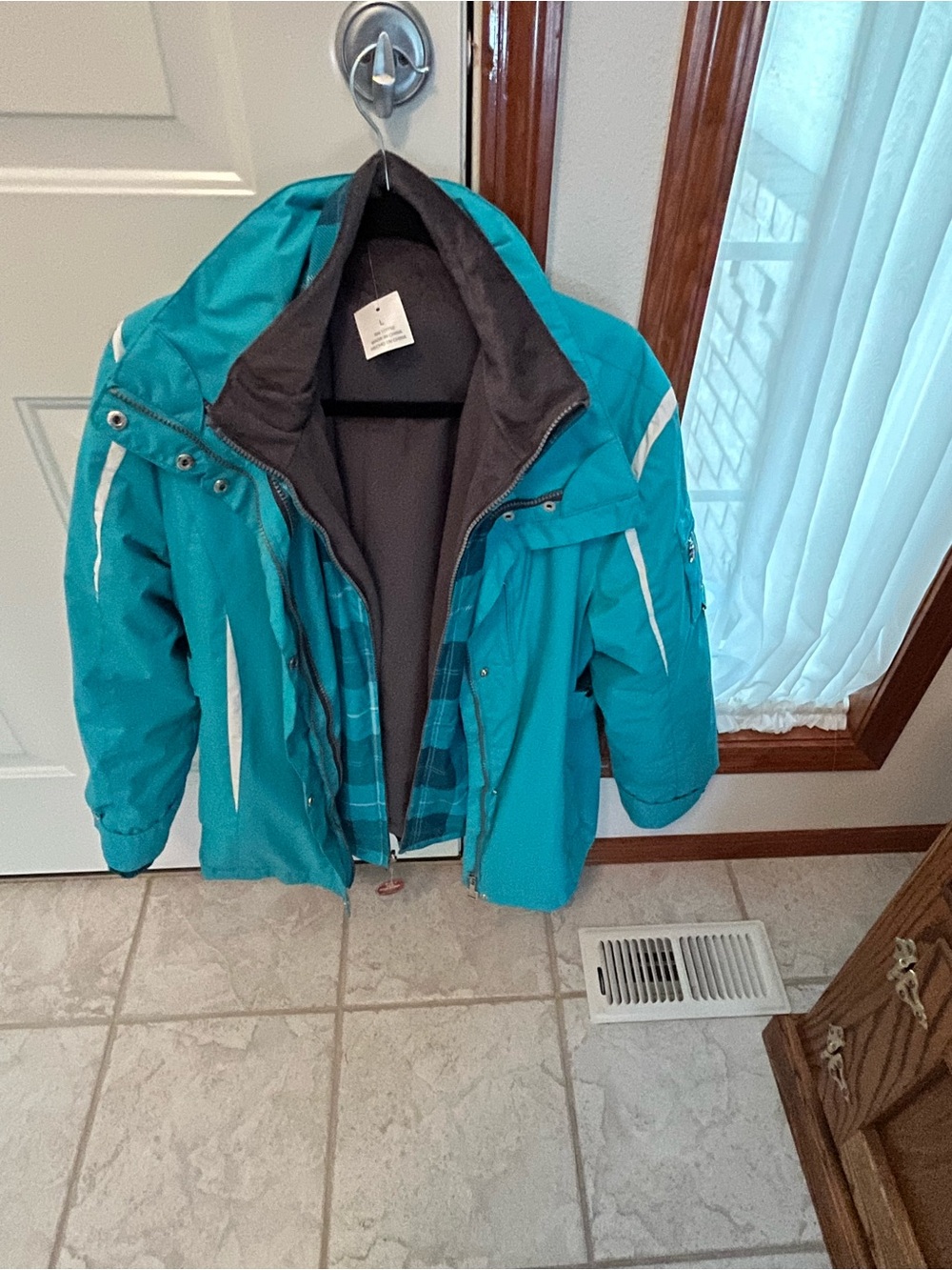 ZeroXposur Teal Women’s Winter Ski Jackets